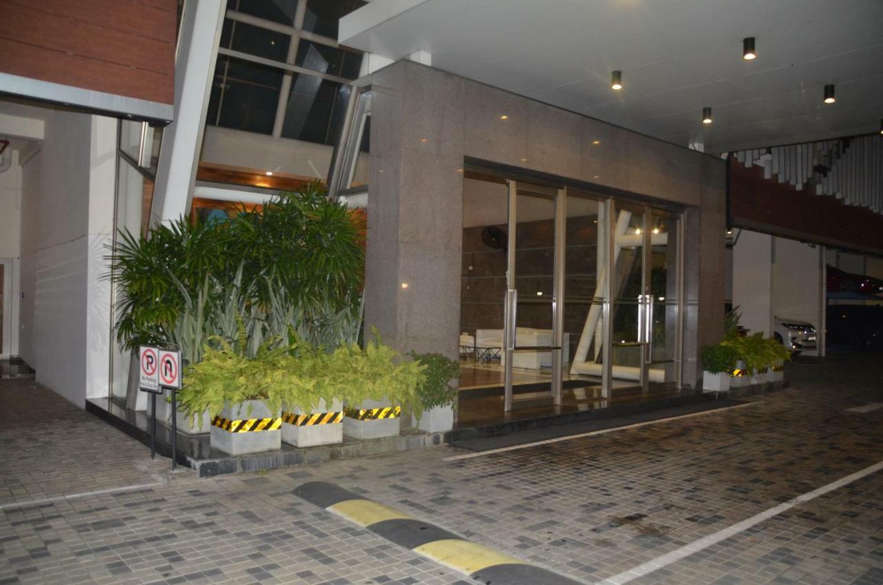 Atrium - Iconic Apartment سري جاياواردنيبورا كوتي المظهر الخارجي الصورة